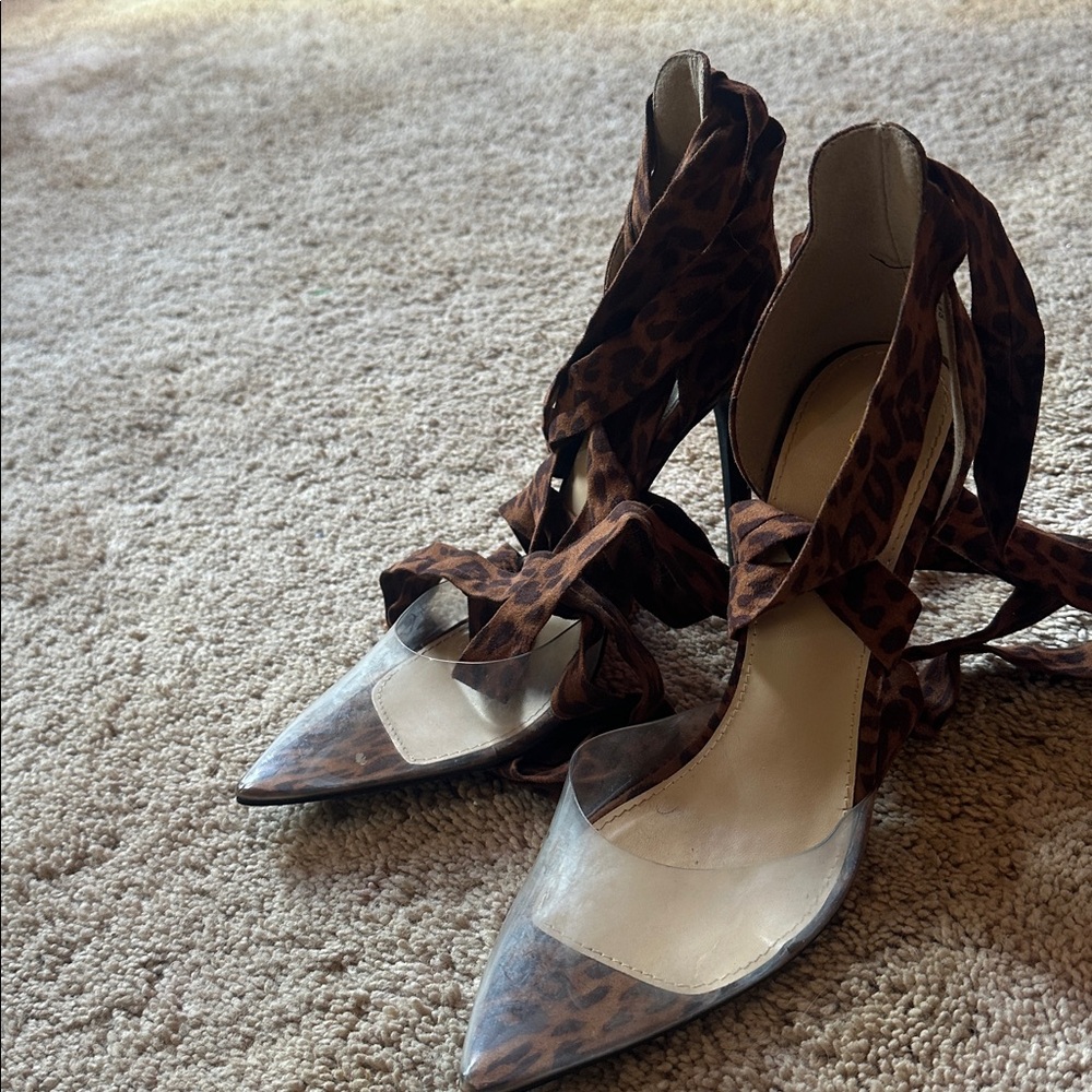 Shoe Dazzle Leopard Print Heels